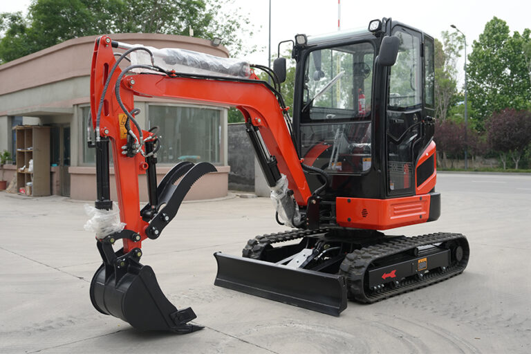 3-Ton Mini Excavator : Power Meets Precision in Tight Spaces